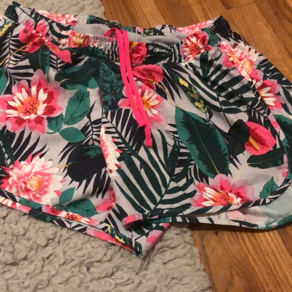 Old navy shirt